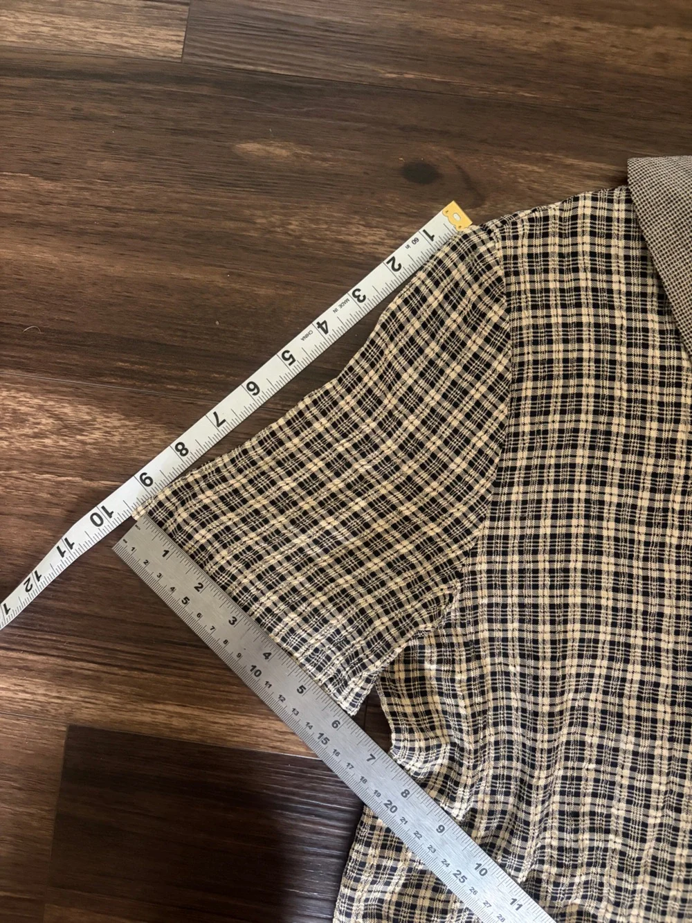 Vintage Jessica Howard Brown & Black Plaid Cropped button down top - Picture 7 of 8